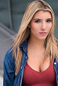 Primary photo for Leah Lauren