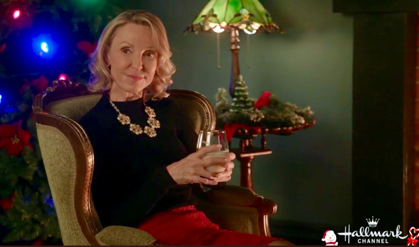 As Liz Livingstone in Entertaining Christmas