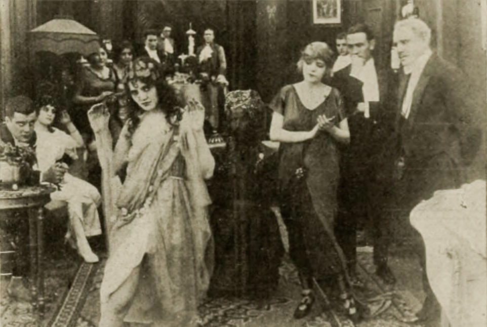 Donald Crisp, Robert Harron, Ralph Lewis, Mae Marsh, Owen Moore, Blanche Sweet, Fay Tincher, and Tammany Young in The Escape (1914)