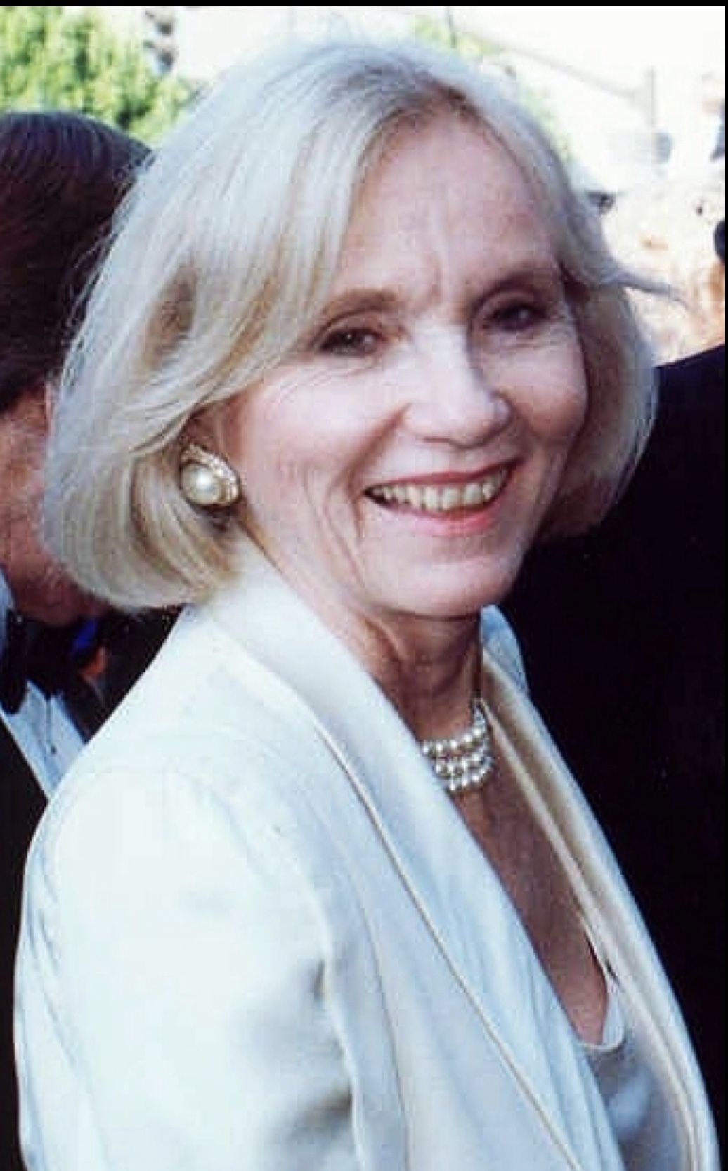 Eva Marie Saint in The 42nd Annual Primetime Emmy Awards (1990)