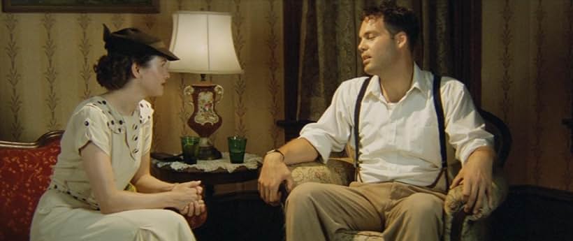 Renée Zellweger and Vincent D'Onofrio in The Whole Wide World (1996)