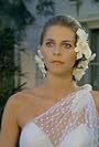 Lindsay Wagner in Scruples (1980)