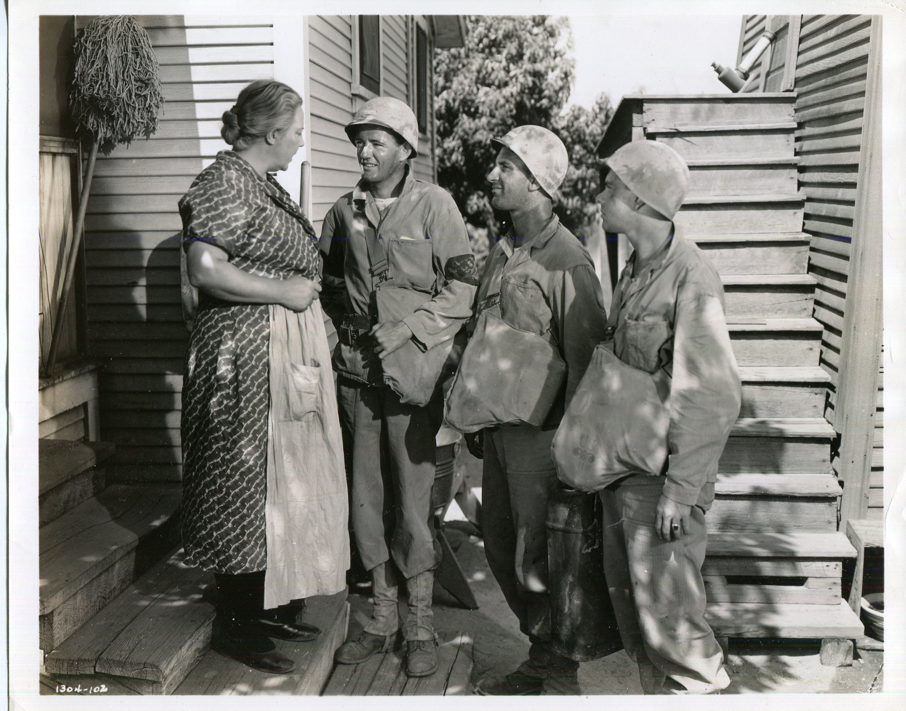 George Offerman Jr., Robert Walker, and Keenan Wynn in See Here, Private Hargrove (1944)