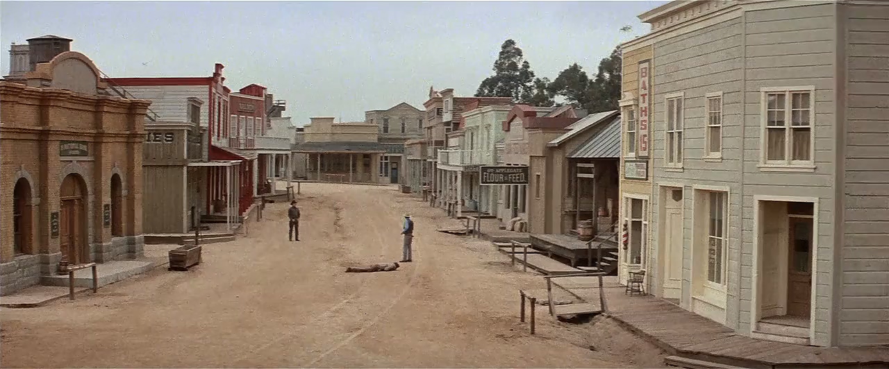 Richard Benjamin, James Brolin, and Yul Brynner in Westworld (1973)