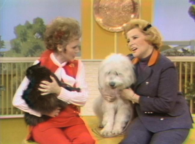 Rose Marie and Betty White in The Pet Set (1971)