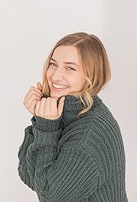 Primary photo for Amélie Trottier
