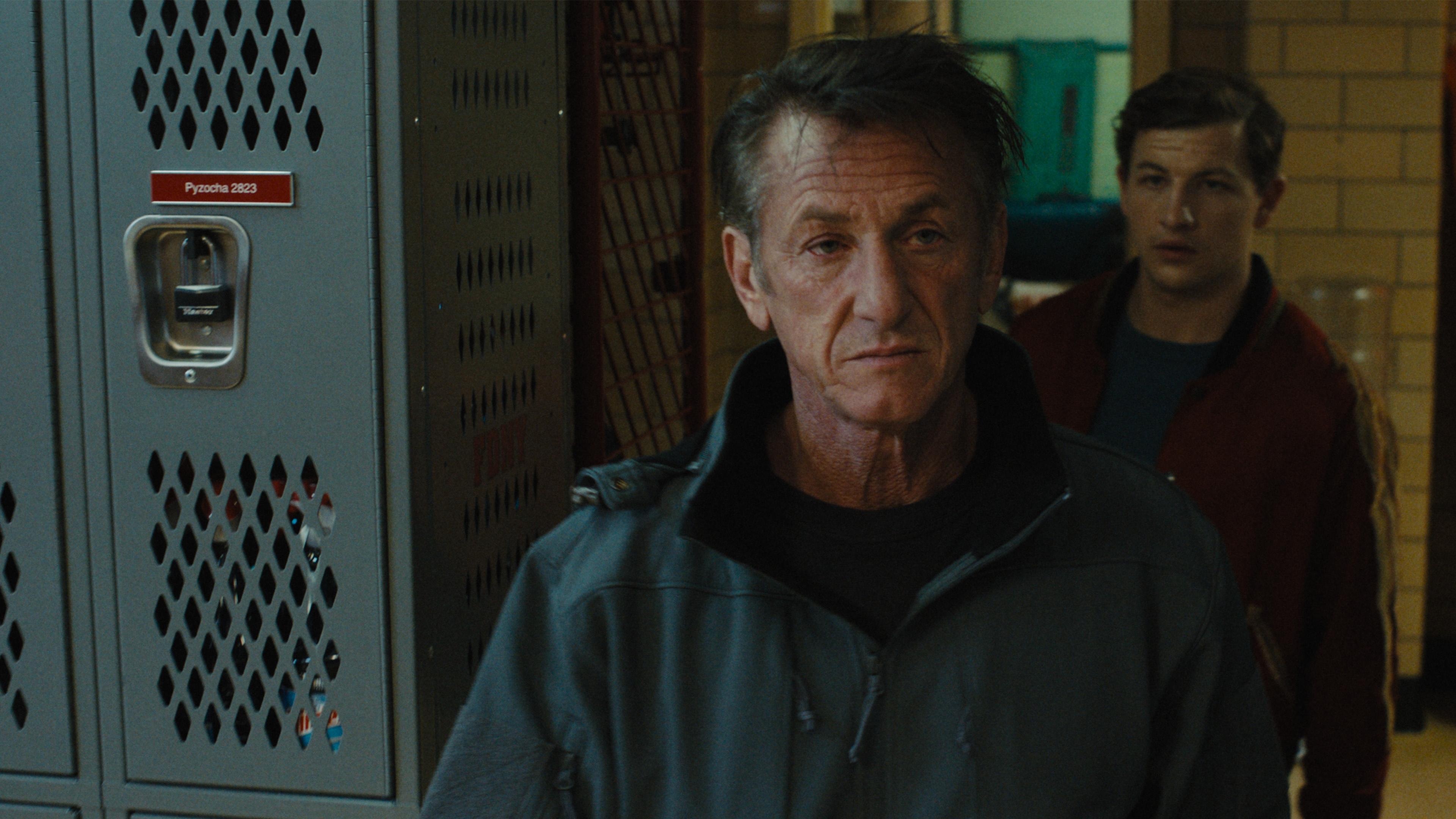 Sean Penn and Tye Sheridan in Asphalt City (2023)