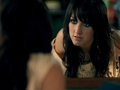 Ashlee Simpson: Shadow (2004)