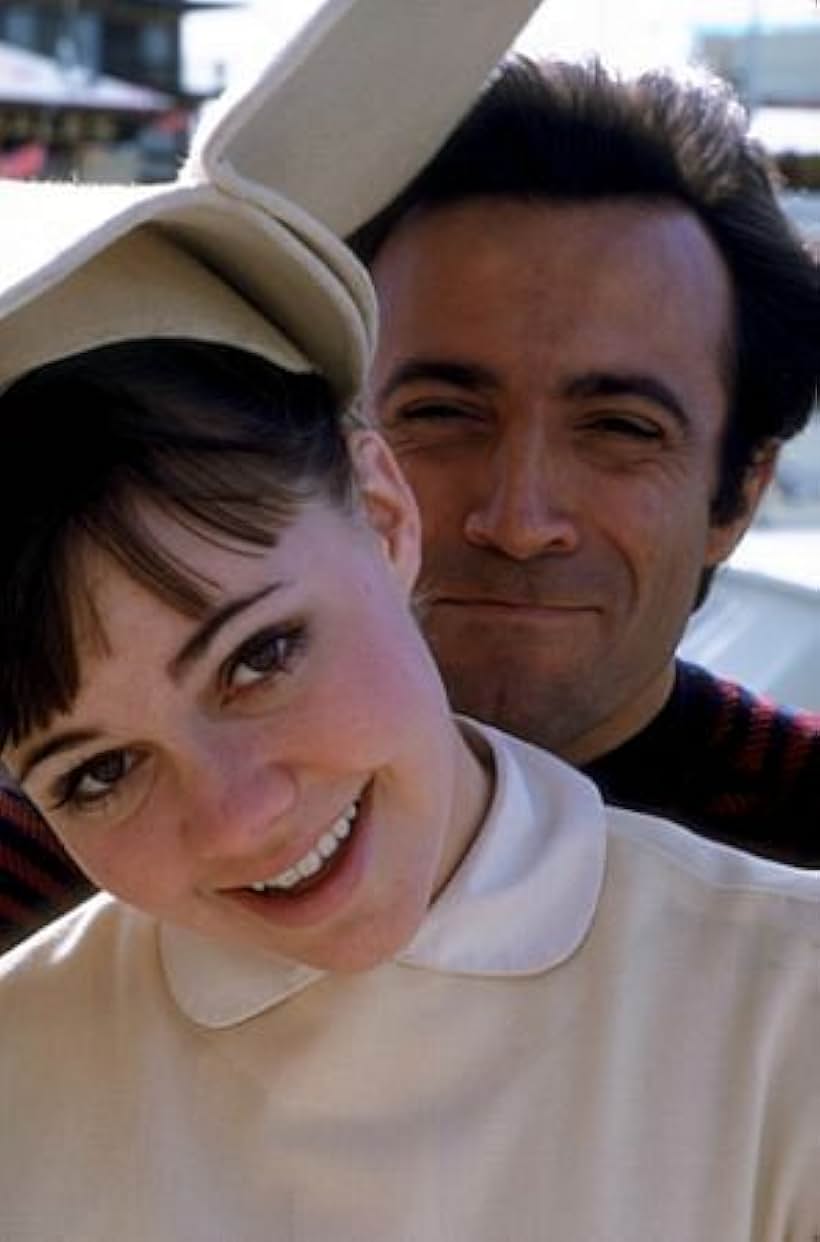 "Flying Nun, The" Sally Field, Alejandro Rey 1967 ABC