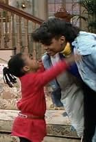 Tempestt Bledsoe and Keshia Knight Pulliam in The Cosby Show (1984)