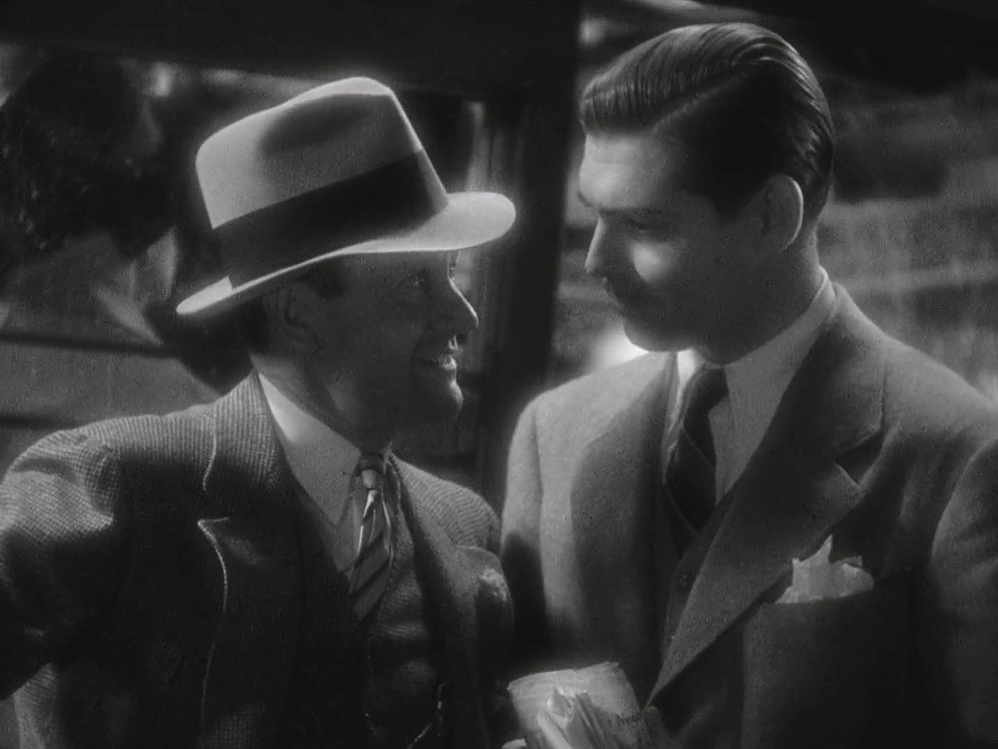 Clark Gable and Roscoe Karns in It Happened One Night (1934)