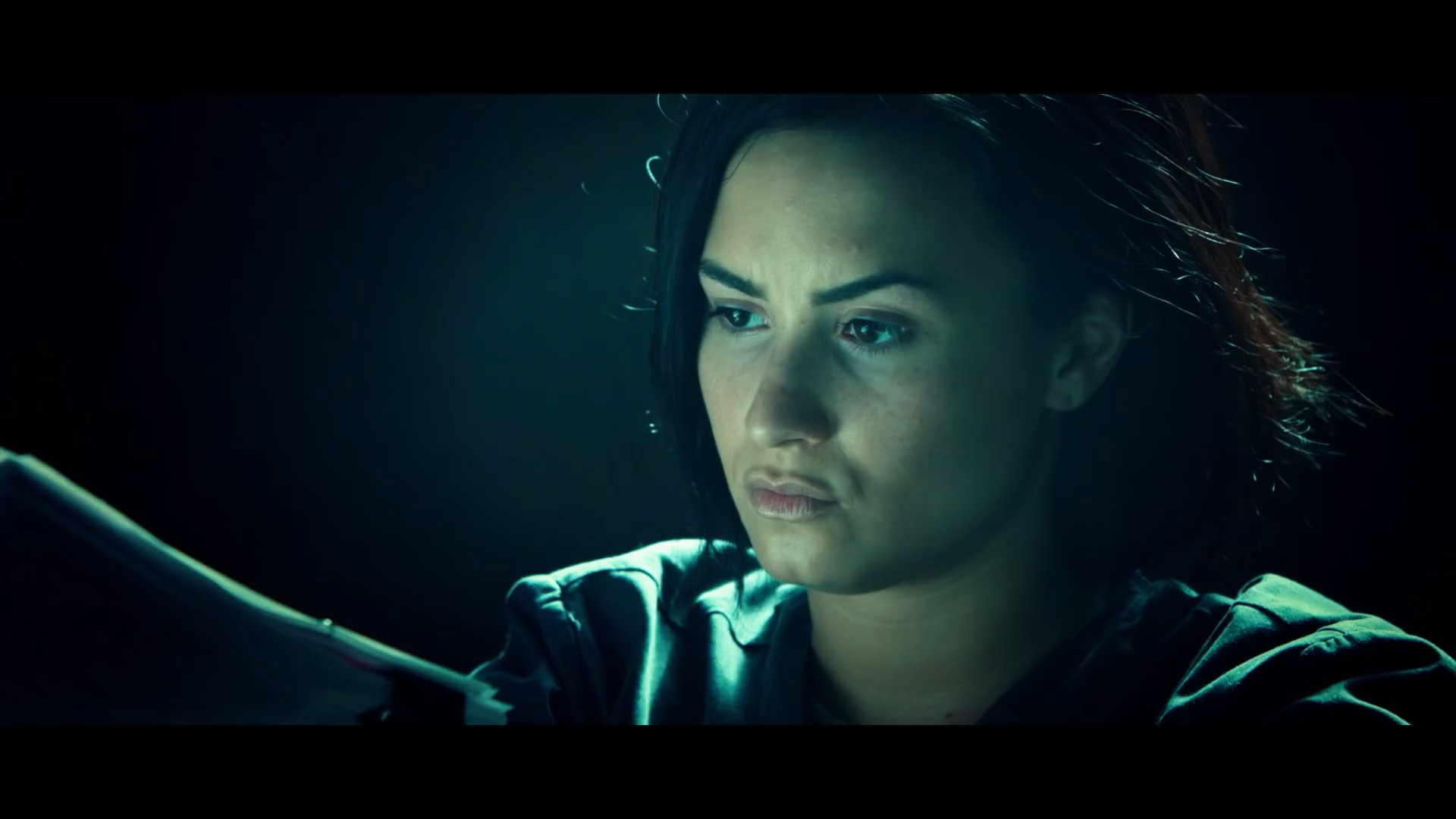 Demi Lovato in Demi Lovato: Confident (2015)