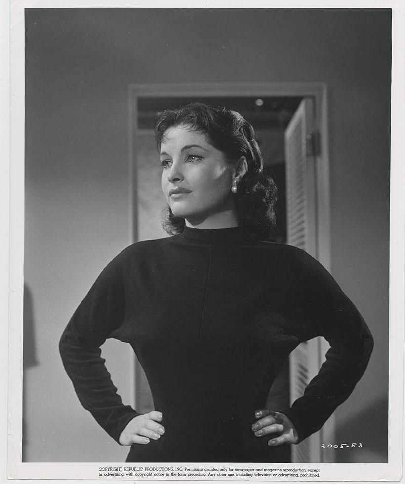 Yvonne Furneaux in Lisbona (1956)