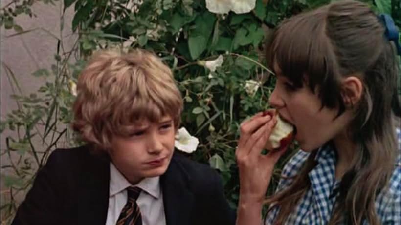 Tracy Hyde and Mark Lester in Melody (1971)