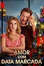 Emma Roberts and Luke Bracey in Amor com Data Marcada (2020)