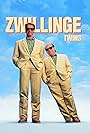 Arnold Schwarzenegger and Danny DeVito in Twins - Zwillinge (1988)