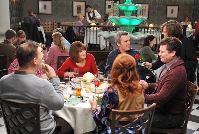 Patricia Heaton, Julie Brown, Neil Flynn, and Sara Van Horn in The Middle (2009)