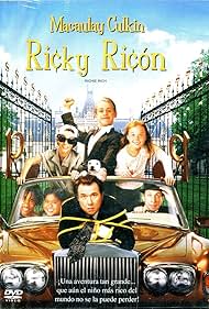 Macaulay Culkin, Jonathan Hilario, Jonathan Hyde, John Larroquette, Stephi Lineburg, Michael Maccarone, and Joel Robinson in Ricky Ricón (1994)