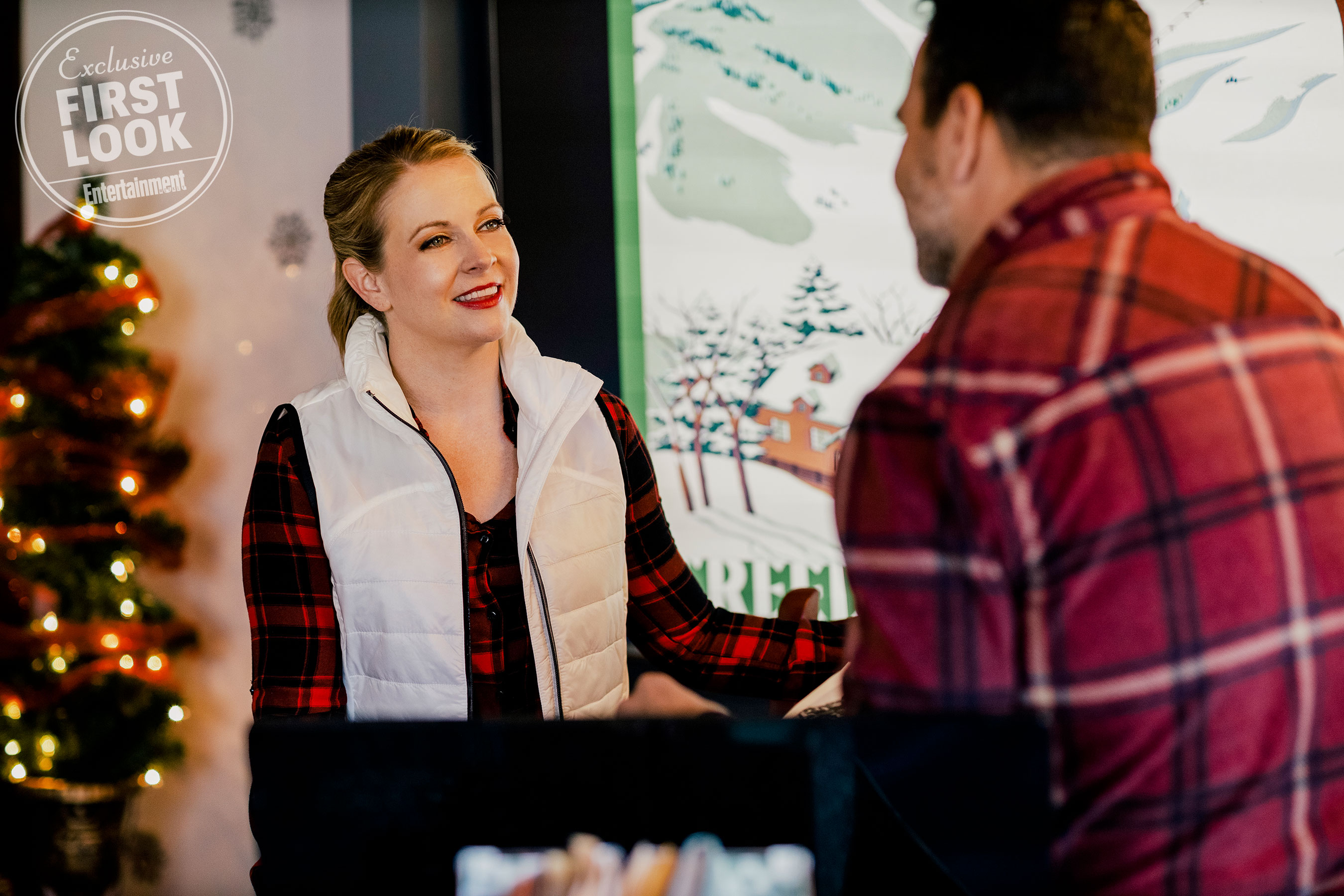 Melissa Joan Hart and Ricardo Chavira in Christmas Reservations (2019)