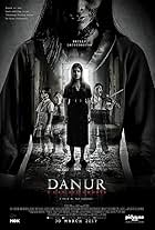 Prilly Latuconsina in Danur (2017)