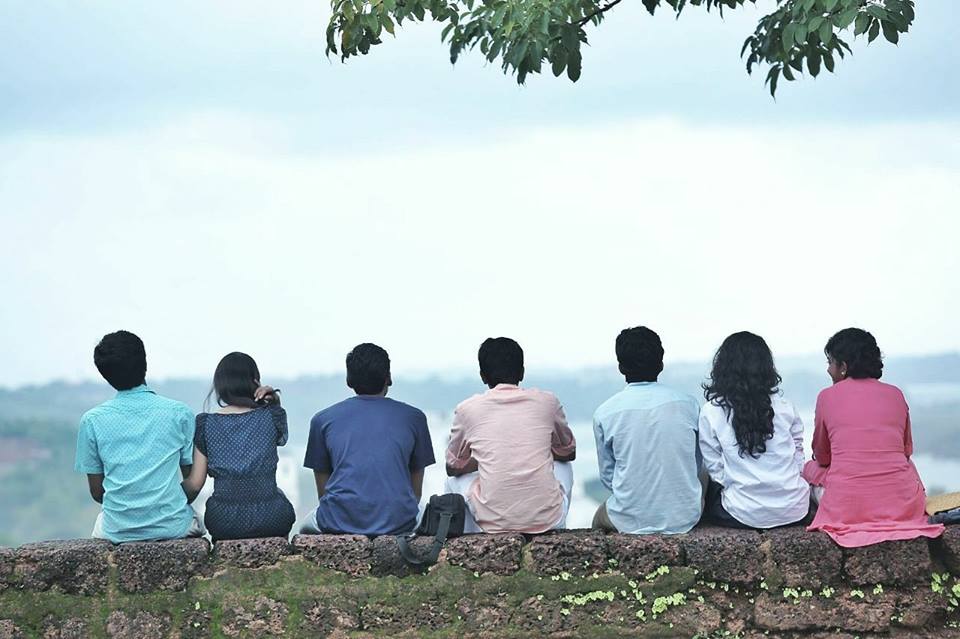 Roshan Mathew, Arun Kurian, Thomas Mathew, Siddhi Mahajankatti, Annu Antony, Anarkali Marikar, and Vishak Nair in Aanandam (2016)