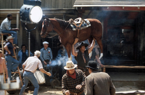 Alex Karras in Locura en el oeste (1974)