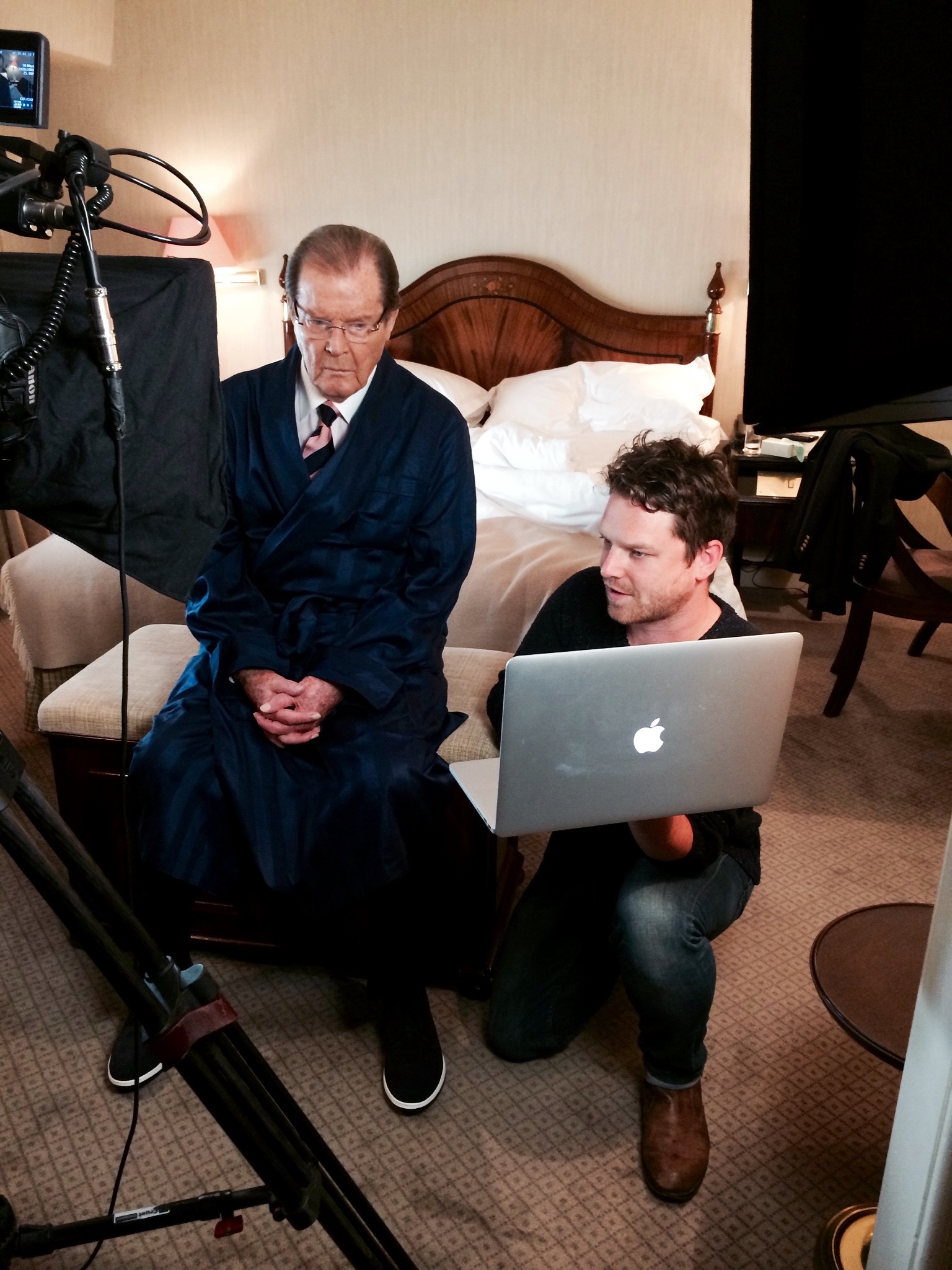 Roger Moore and Rhys Thomas in The Life of Rock with Brian Pern (2014)