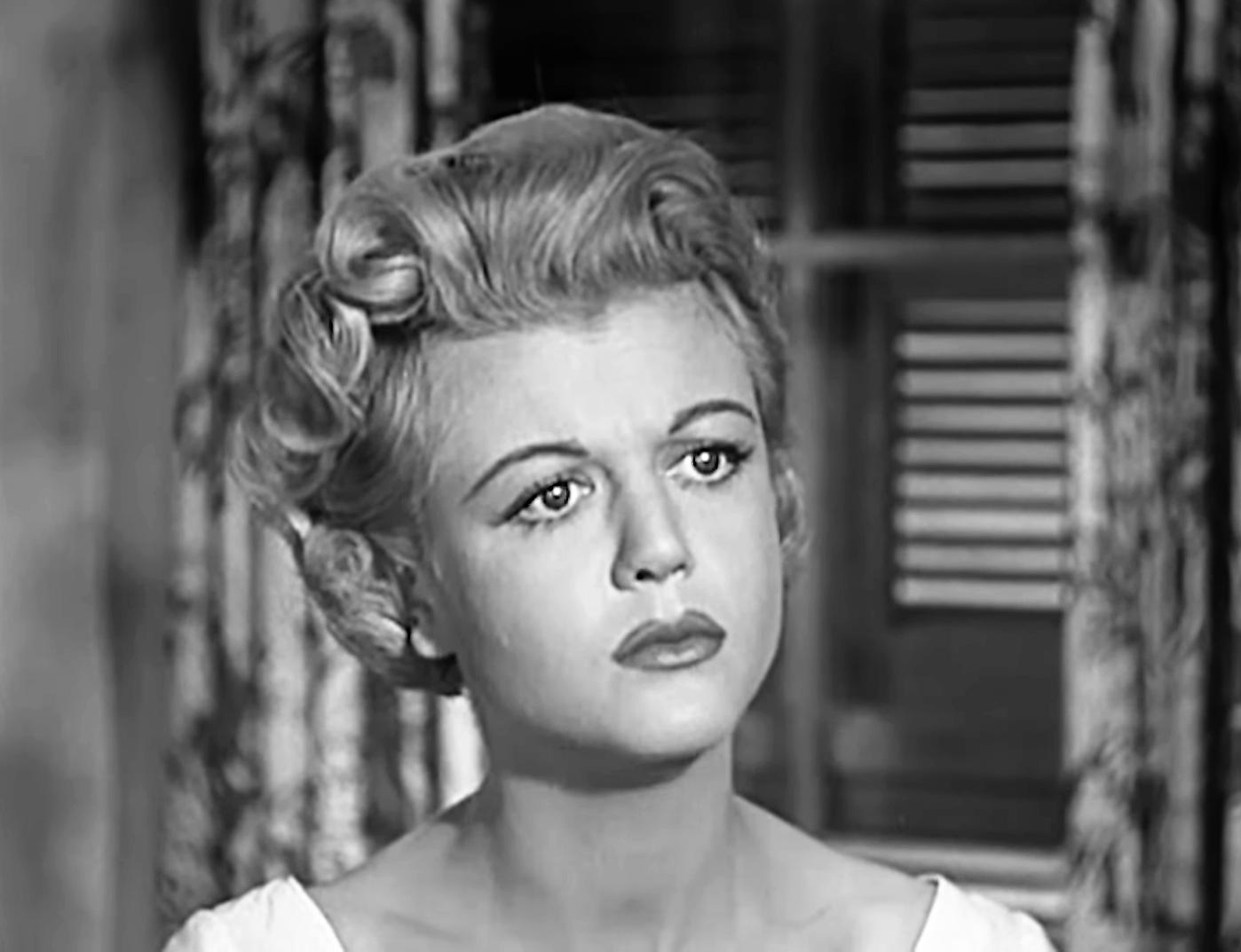 Angela Lansbury in Schlitz Playhouse (1951)