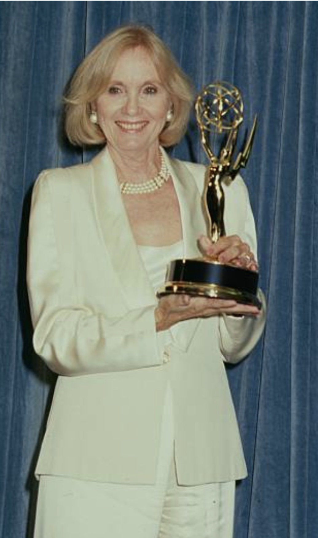 Eva Marie Saint in The 42nd Annual Primetime Emmy Awards (1990)