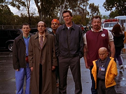 Neil Flynn, Martin Klebba, Sam Lloyd, Robert Maschio, Joe Rose, and Johnny Kastl in Scrubs (2001)