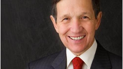 Dennis Kucinich in Kucinich Presidential Campaign Update (2007)