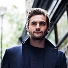 Tom Bateman