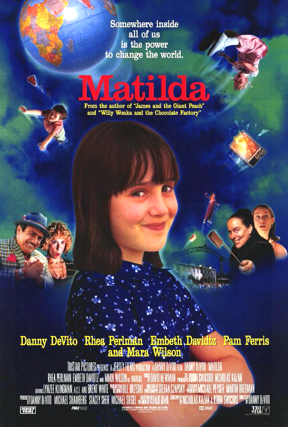 Danny DeVito, Embeth Davidtz, Kiami Davael, Pam Ferris, Rhea Perlman, Jacqueline Steiger, Michael Valentine, and Mara Wilson in Matilda (1996)