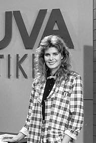 Riitta Väisänen in Kuvaristikko (1985)