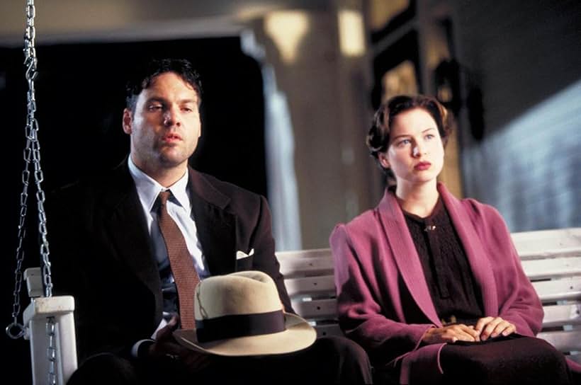 Renée Zellweger and Vincent D'Onofrio in The Whole Wide World (1996)