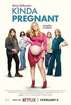 Amy Schumer, Jillian Bell, Brianne Howey, Lizze Broadway, and Urzila Carlson in Plus u moins enceinte (2025)