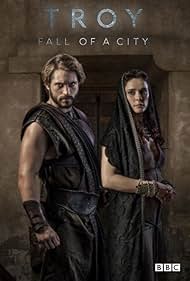 Louis Hunter and Bella Dayne in Troy - La caduta di Troia (2018)