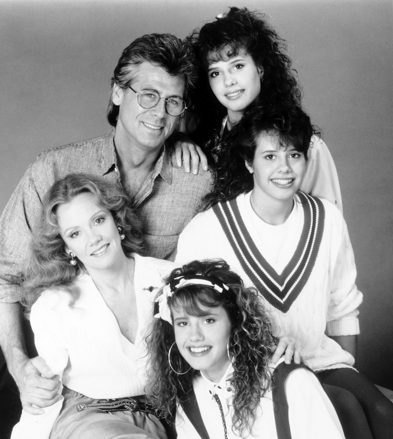 Barry Bostwick, Hayley Mills, Joy Creel, Leanna Creel, and Monica Lacy in Parent Trap III (1989)