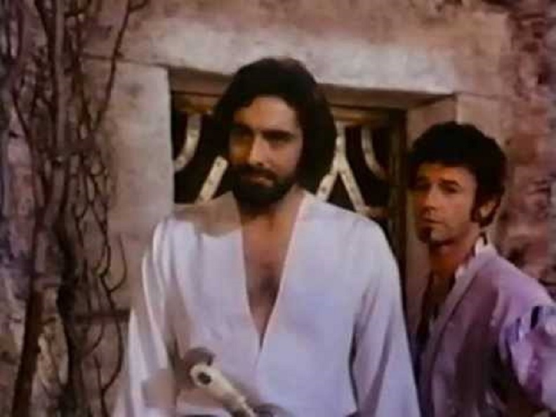 Roddy McDowall and Kabir Bedi in The Thief of Baghdad (1978)