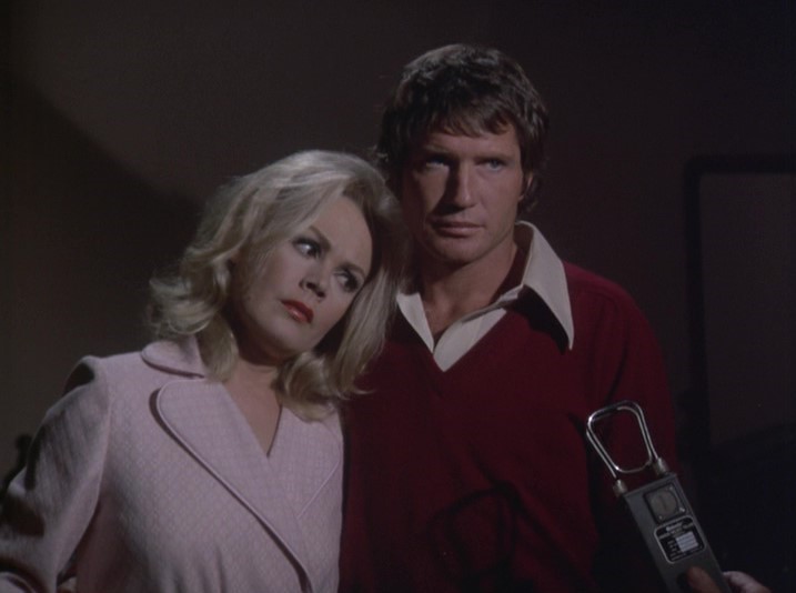 Sandra Dee and Christopher Connelly in Night Gallery (1969)