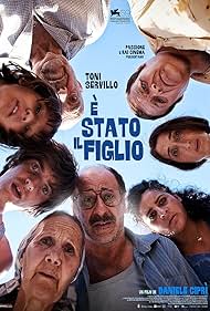 Aurora Quattrocchi, Benedetto Raneli, Toni Servillo, Giselda Volodi, Fabrizio Falco, and Alessia Zammitti in È stato il figlio (2012)