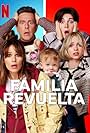 Jennifer Garner, Ed Helms, Lincoln Sykes, Theodore Sykes, Emma Myers, and Brady Noon in Familia revuelta (2023)