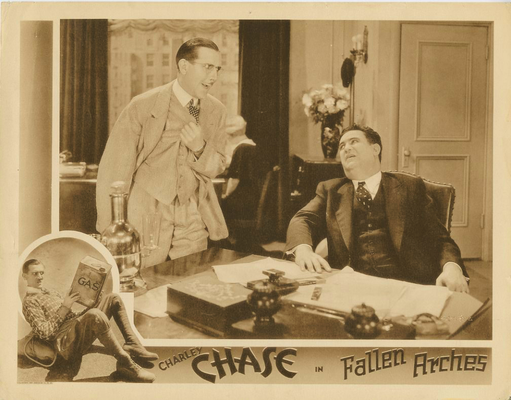 Charley Chase and Billy Gilbert in Fallen Arches (1933)