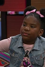 Trinitee in K.C. Agente Segreto (2015)