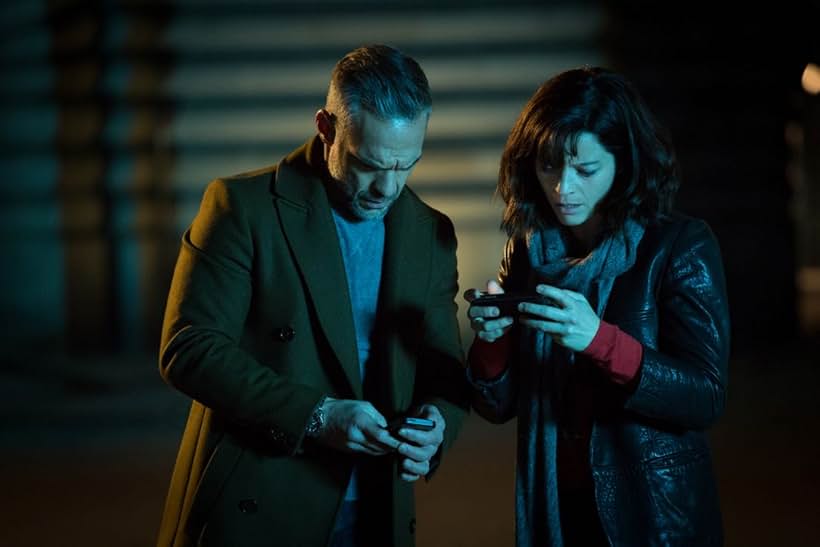 Philippe Bas and Juliette Roudet in The Paris Murders (2009)