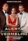 Ryan Reynolds, Dwayne Johnson, and Gal Gadot in Alerta Vermelho (2021)