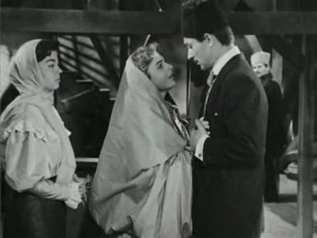 Esref Kolçak, Nurhan Nur, and Esen Görkmen in Düsman Yollari Kesti (1959)