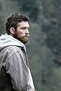 Sam Worthington in Manhunt (2017)