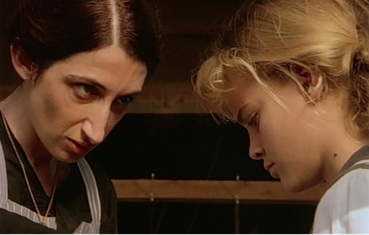 Nina Schweser and Giselda Volodi in Mario and the Magician (1994)