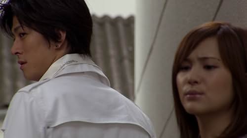 Yûki Kimisawa and Mao Ichimichi in Kaizoku Sentai Gokaiger (2011)